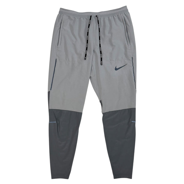 N*K* DRI-FIT SWIFT