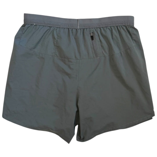 N*k* Stride Shorts