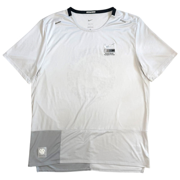 N*k* Wildrun Tshirt